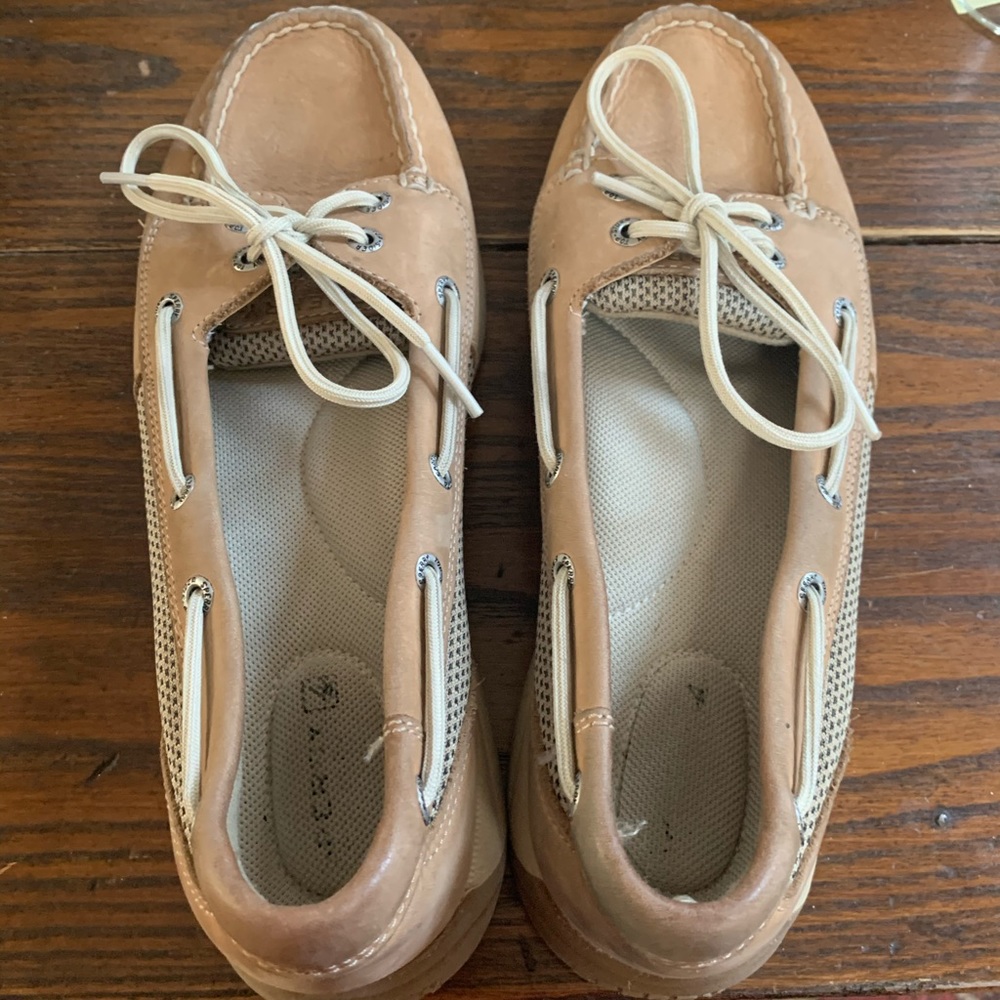 Sperrys size 7.5